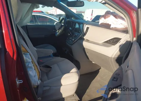 2016 Toyota Sienna Le from USA, damaged, VIN 5TDKK3DC3GS750461